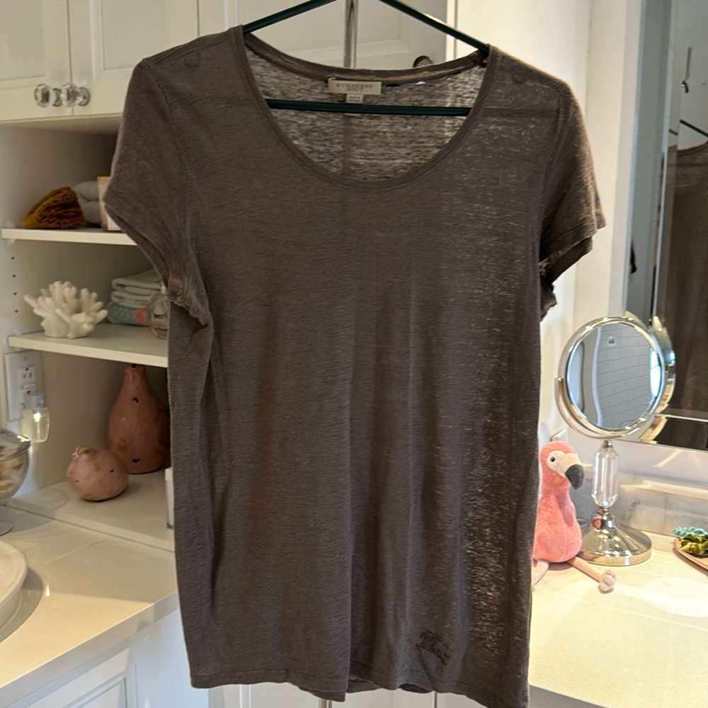 Burberry tee